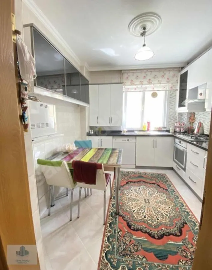 Fevzi Cakmak Mah Kaynarca Sk Diskapino: 11 Daire:0005 Bahcelievler Turkey